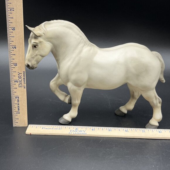 Hagen Renaker DW Percheron Draft Crusader Ceramic Horse Figurine Old Monrovia - Picture 15 of 15